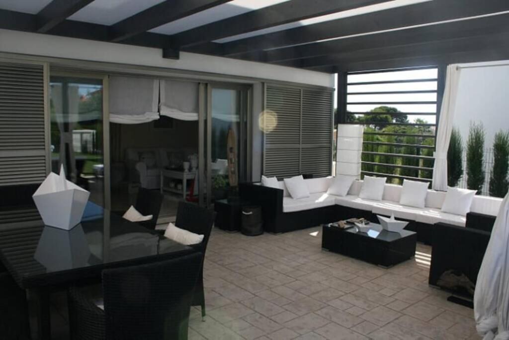 Villa Gala Cala'N Bosch  Exterior photo